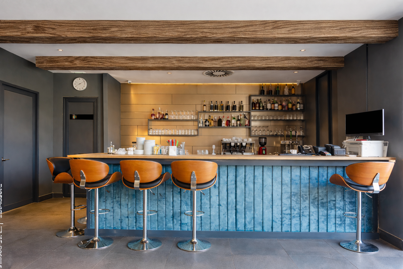 Heirloom Faux Wood Beams in Sable